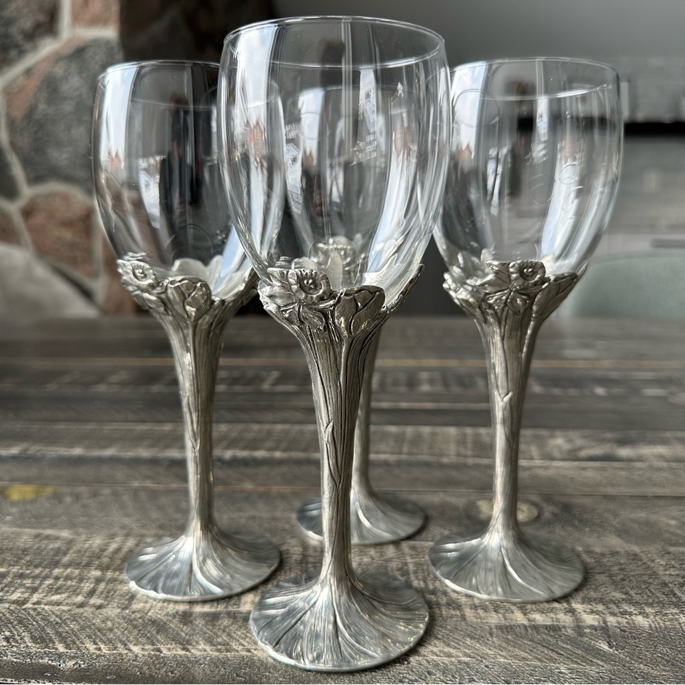 Vintage Seagull Pewter Floral Wine Glasses